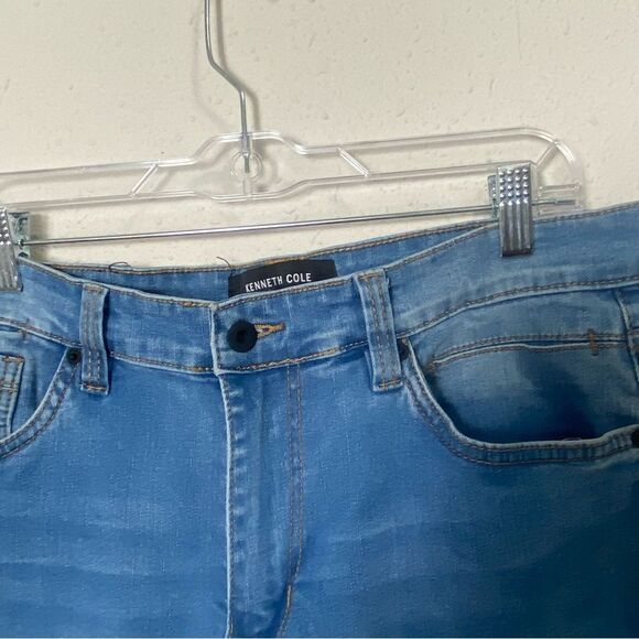 Kenneth Cole Athletic Fit - Stretch Light Blue Wash Denim Jeans Men's Size 34x32 - Picture 8 of 16